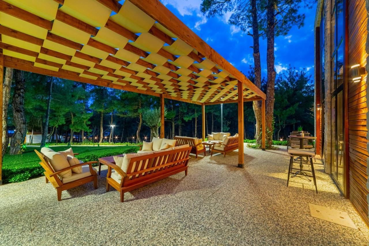 Marisstone Hotels Mecidiye Εξωτερικό φωτογραφία