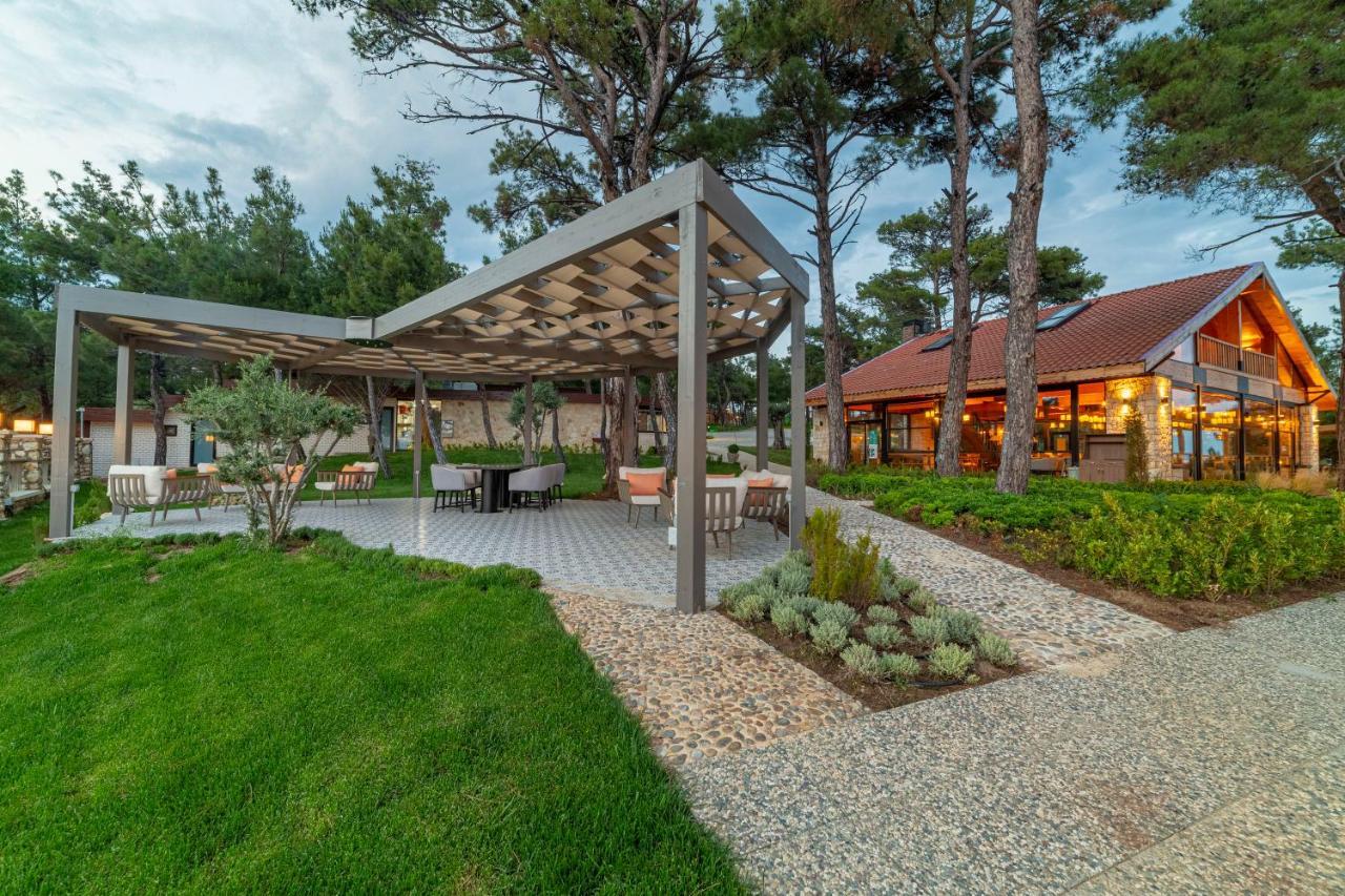 Marisstone Hotels Mecidiye Εξωτερικό φωτογραφία