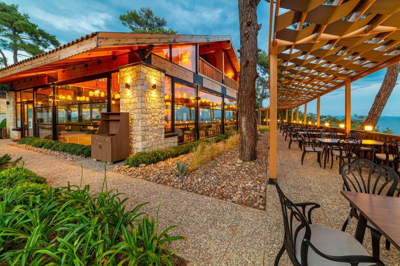 Marisstone Hotels Mecidiye Εξωτερικό φωτογραφία